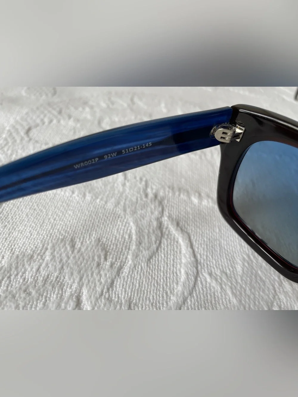 William Rast authentic 2000s Blue Brown acetate Square Cat 3 polarized